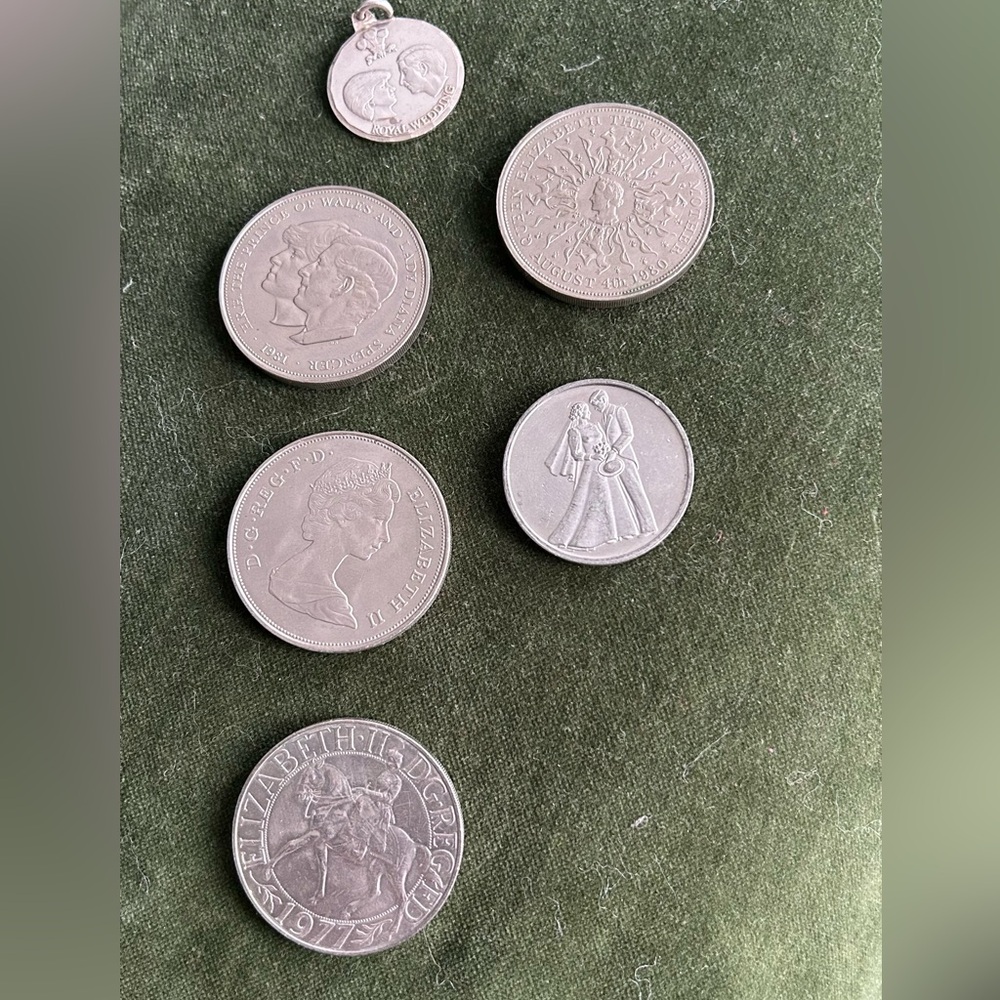 Coin collection British Royal Familyly coins and pendant